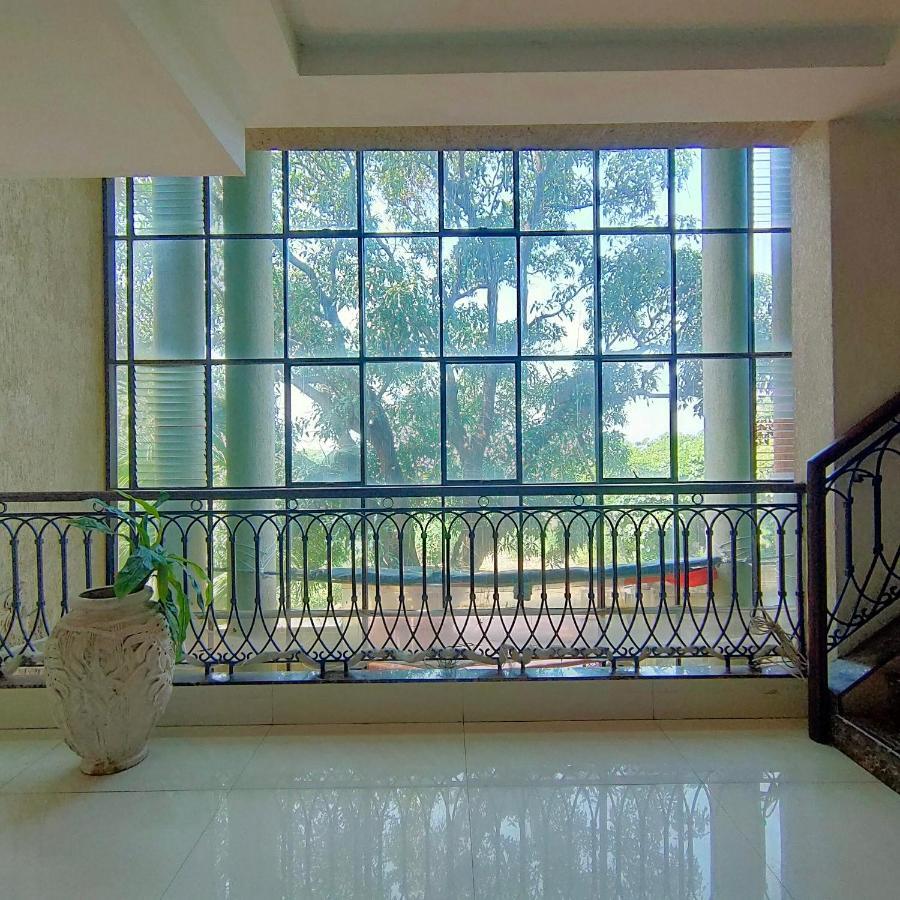 Silverador Resort Thane Exterior photo